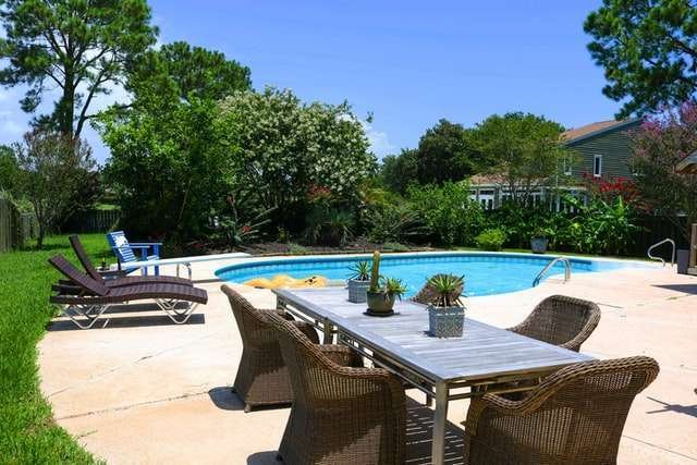 Cum sa alegi masa si scaunele de